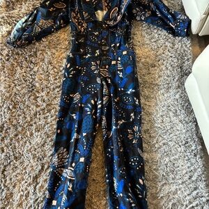 FARM Rio Blue and Black Geometric Top